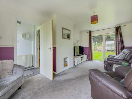 Church Road, Birstall, Image 5