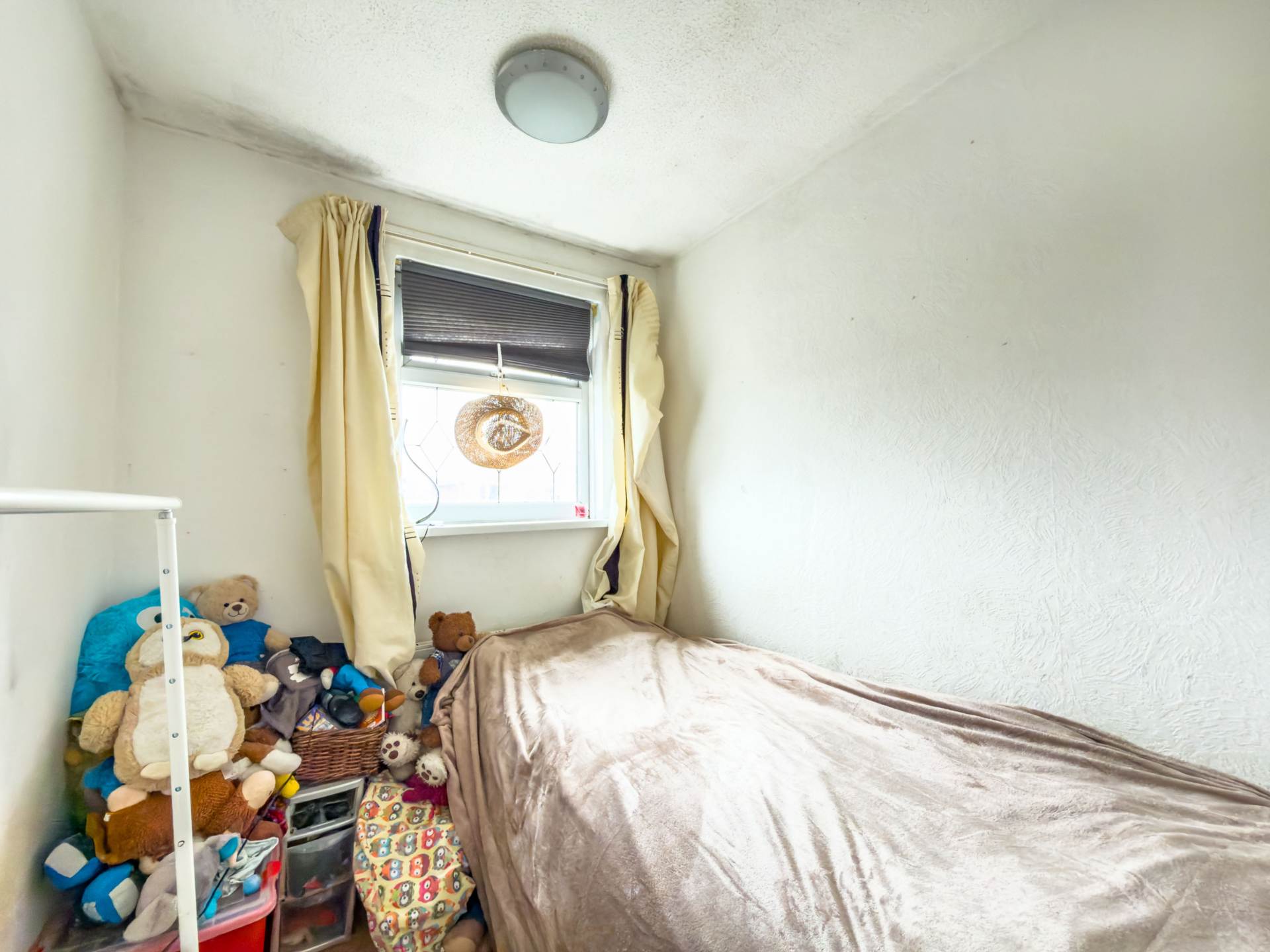 Oliver Road, Heckmondwike, Image 11