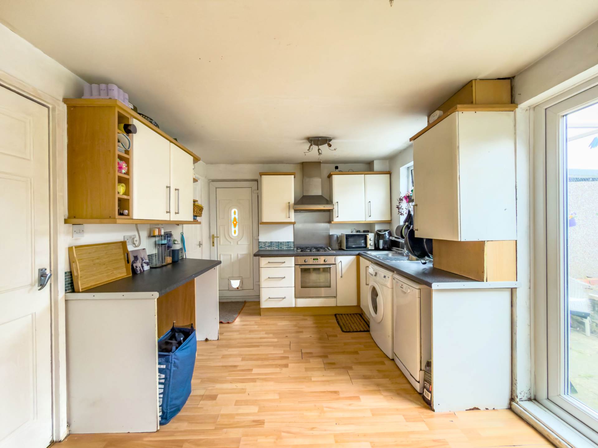 Oliver Road, Heckmondwike, Image 2