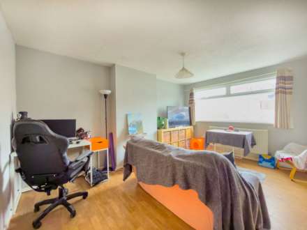 Oliver Road, Heckmondwike, Image 6