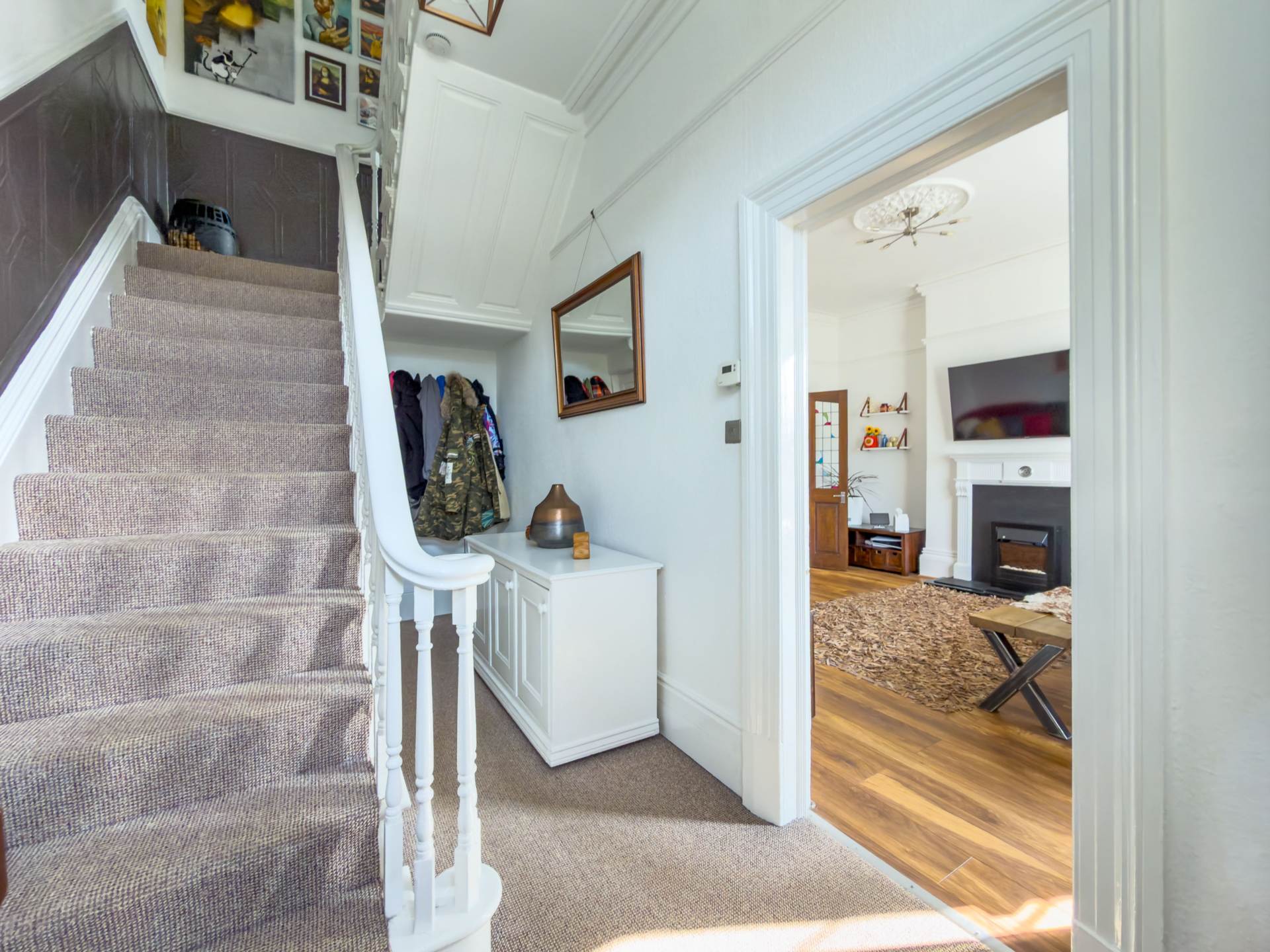 Bradford Road, Batley, Image 10