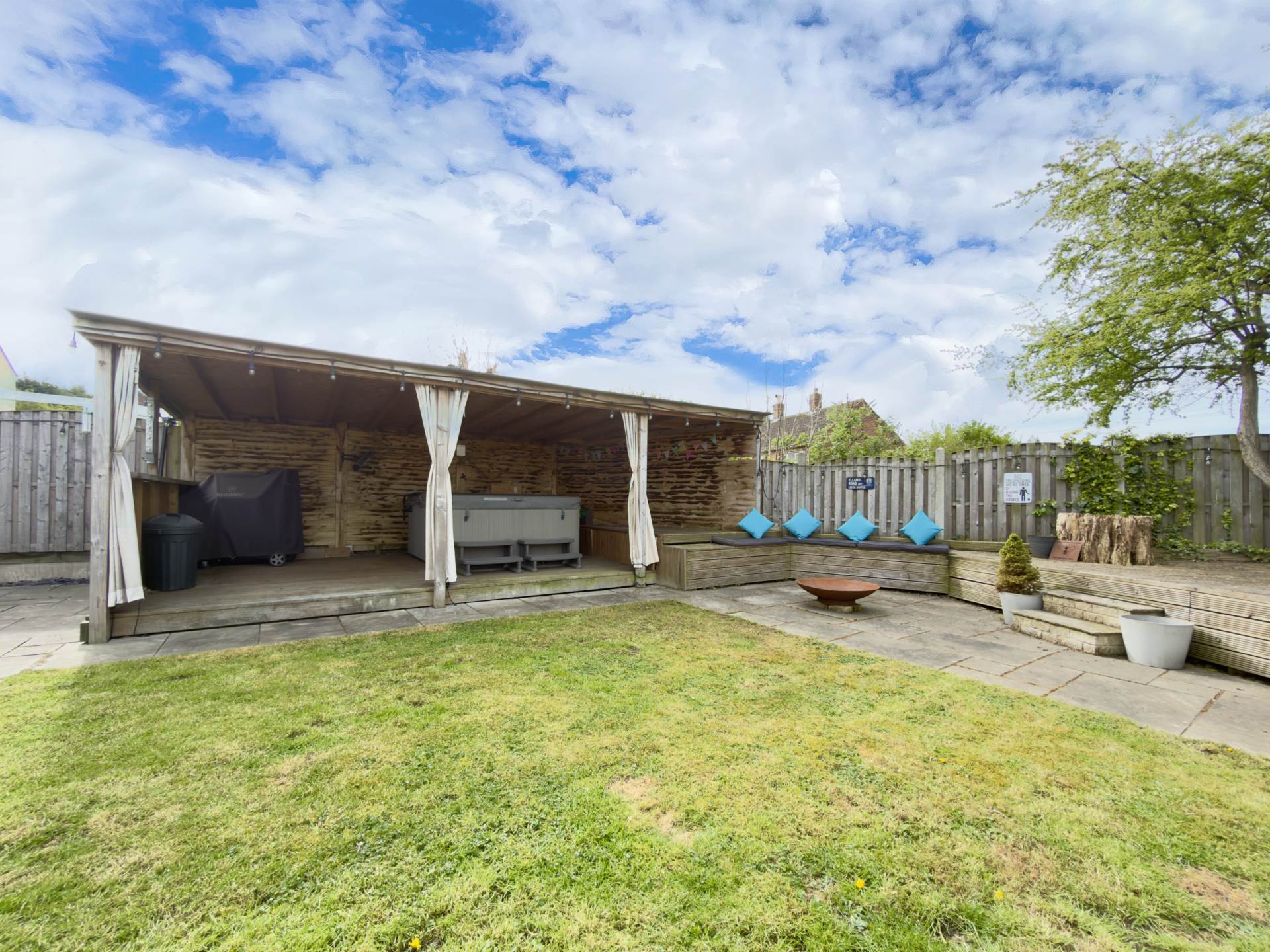 John Nelson Close, Birstall, Image 19