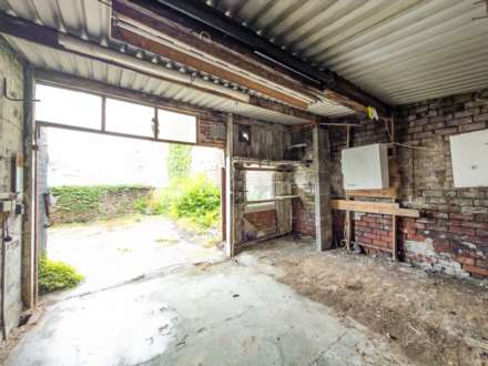 Blackburn Road, Birstall, Image 15