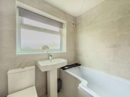 Western Avenue, Batley, Image 12