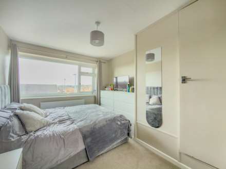 Western Avenue, Batley, Image 13