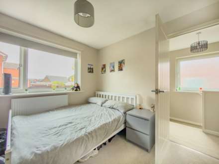 Western Avenue, Batley, Image 15