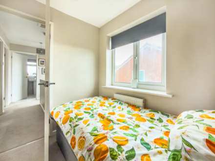 Western Avenue, Batley, Image 17