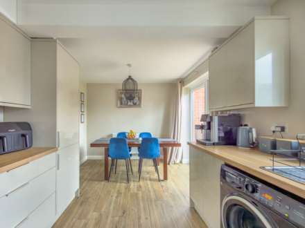 Western Avenue, Batley, Image 5