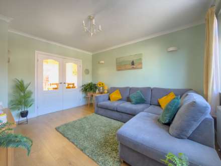 Milroyd Crescent, Birstall, Image 10