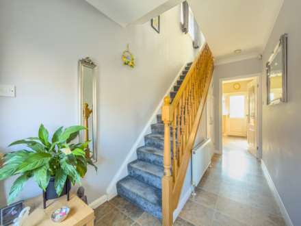 Milroyd Crescent, Birstall, Image 12