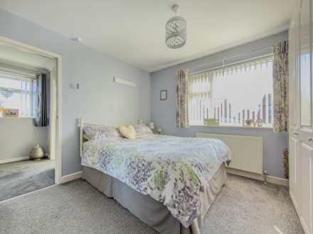 Milroyd Crescent, Birstall, Image 15