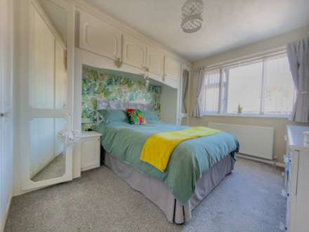 Milroyd Crescent, Birstall, Image 16