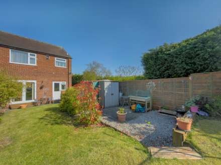 Milroyd Crescent, Birstall, Image 21