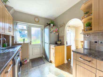 Milroyd Crescent, Birstall, Image 3