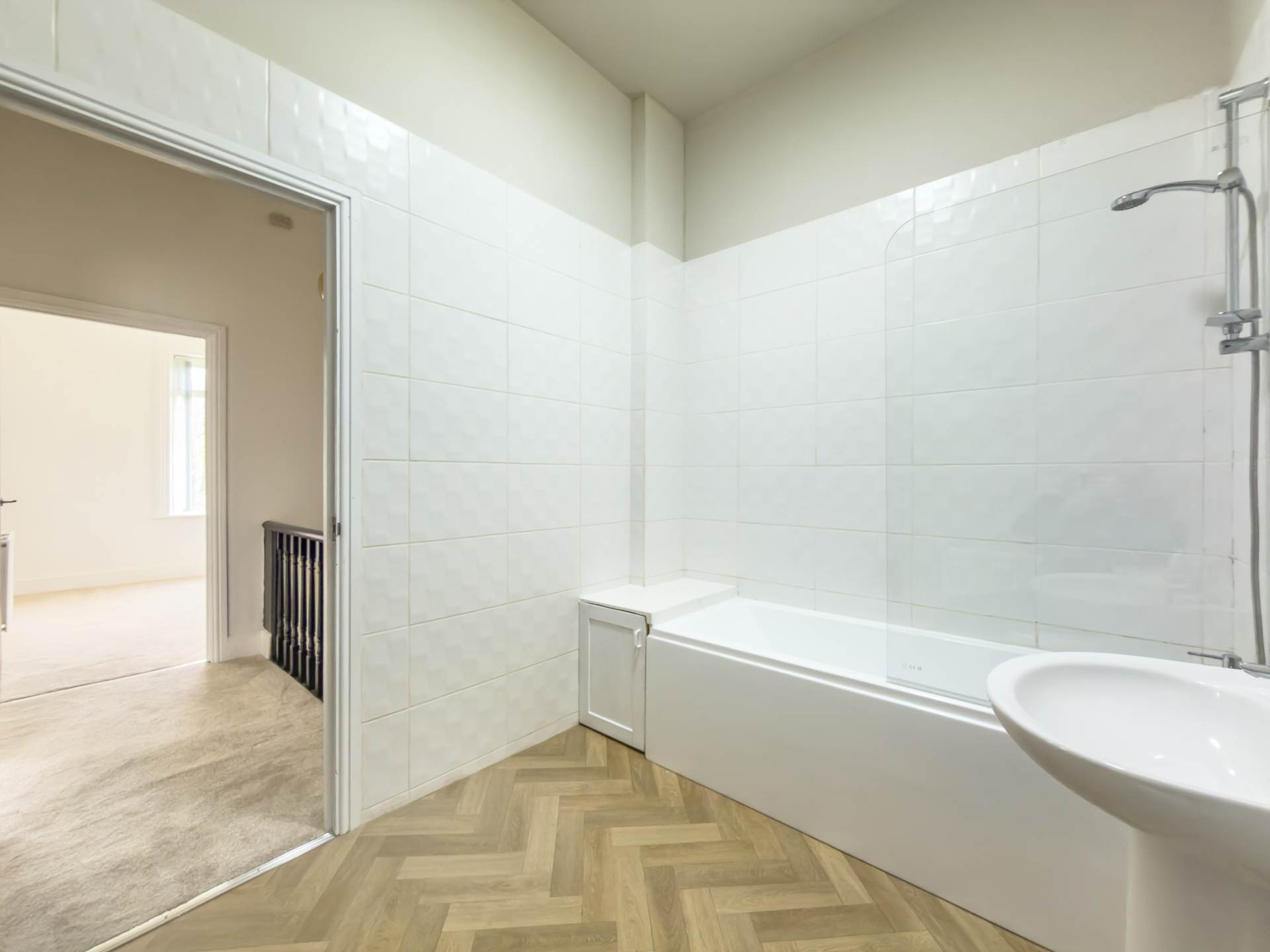 Bradford Road, Batley, Image 16