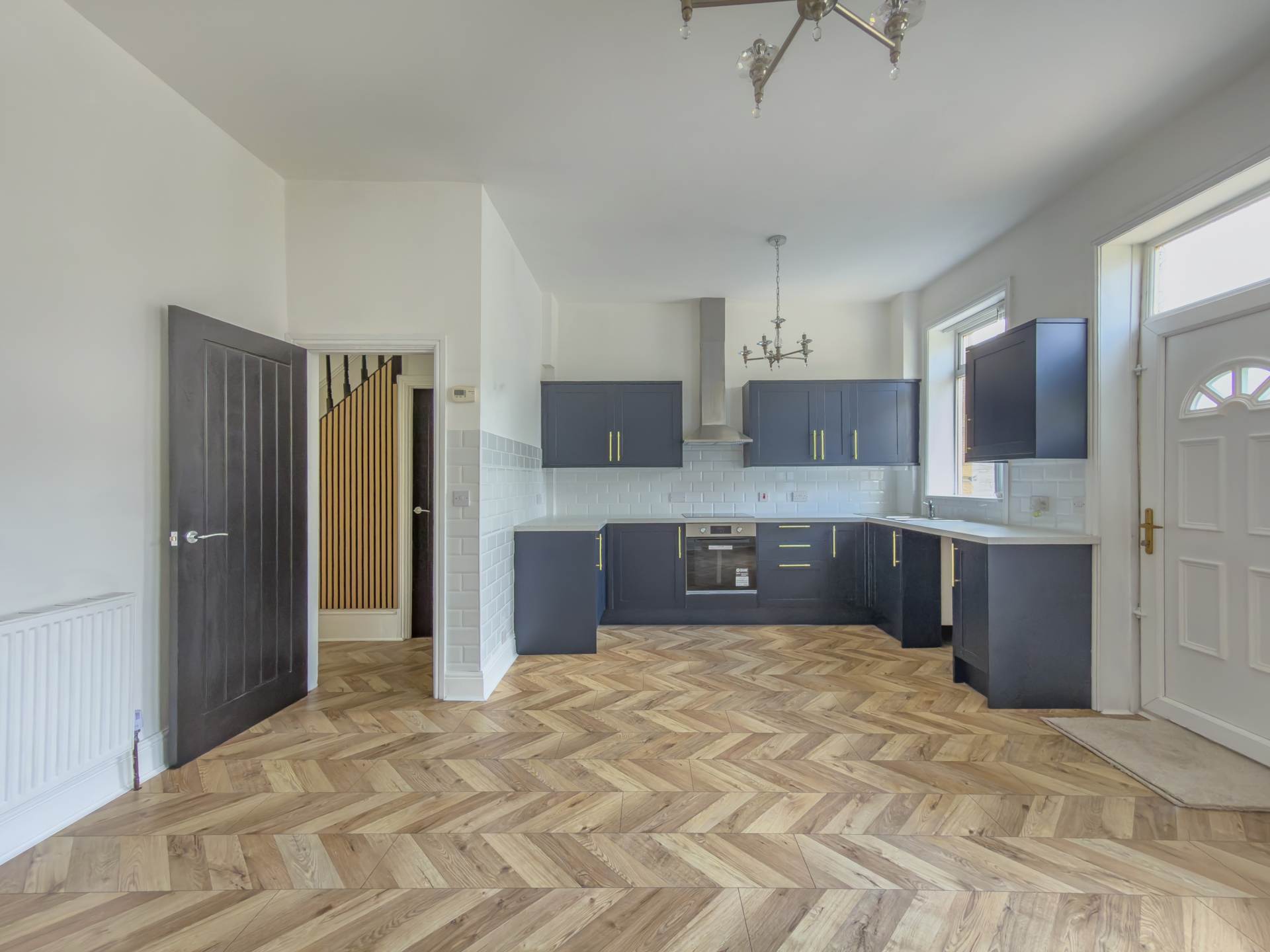 Bradford Road, Batley, Image 3