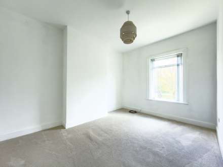 Bradford Road, Batley, Image 13