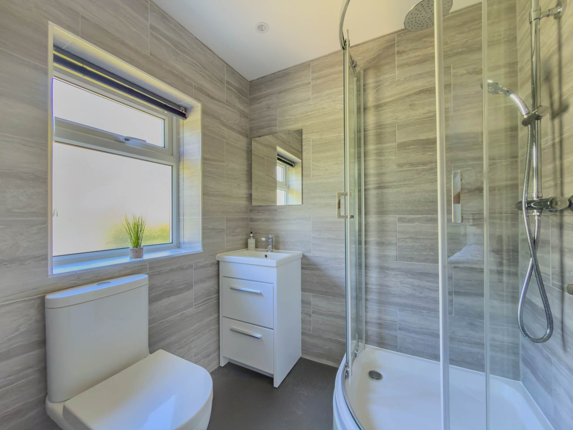 Greenacres Drive, Birstall, Image 15