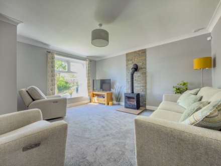 Greenacres Drive, Birstall, Image 10