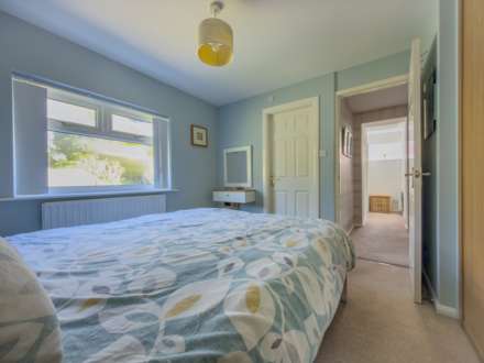 Greenacres Drive, Birstall, Image 13