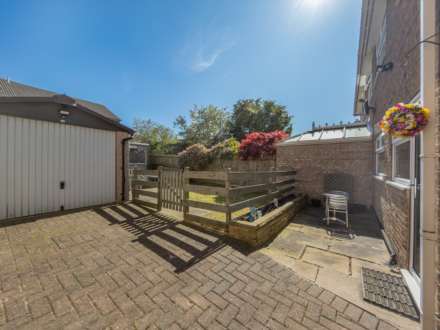 Leeds Old Road, Heckmondwike, Image 18