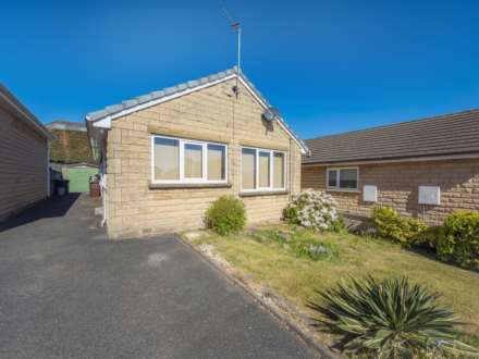 Shibden Drive, Carlinghow, Image 14