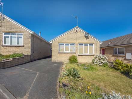 Shibden Drive, Carlinghow, Image 18