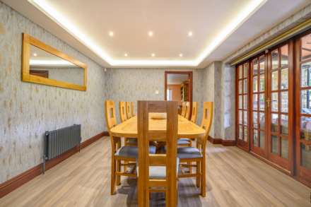 Wyke Lane, Oakenshaw, Image 15