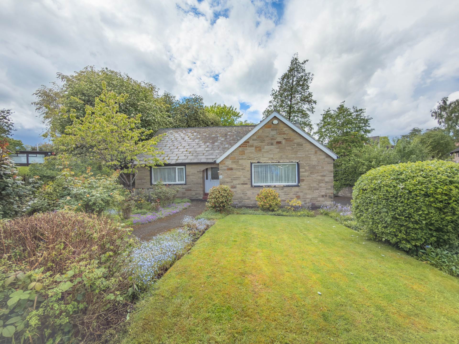 Hare Park Lane, Liversedge, Image 1