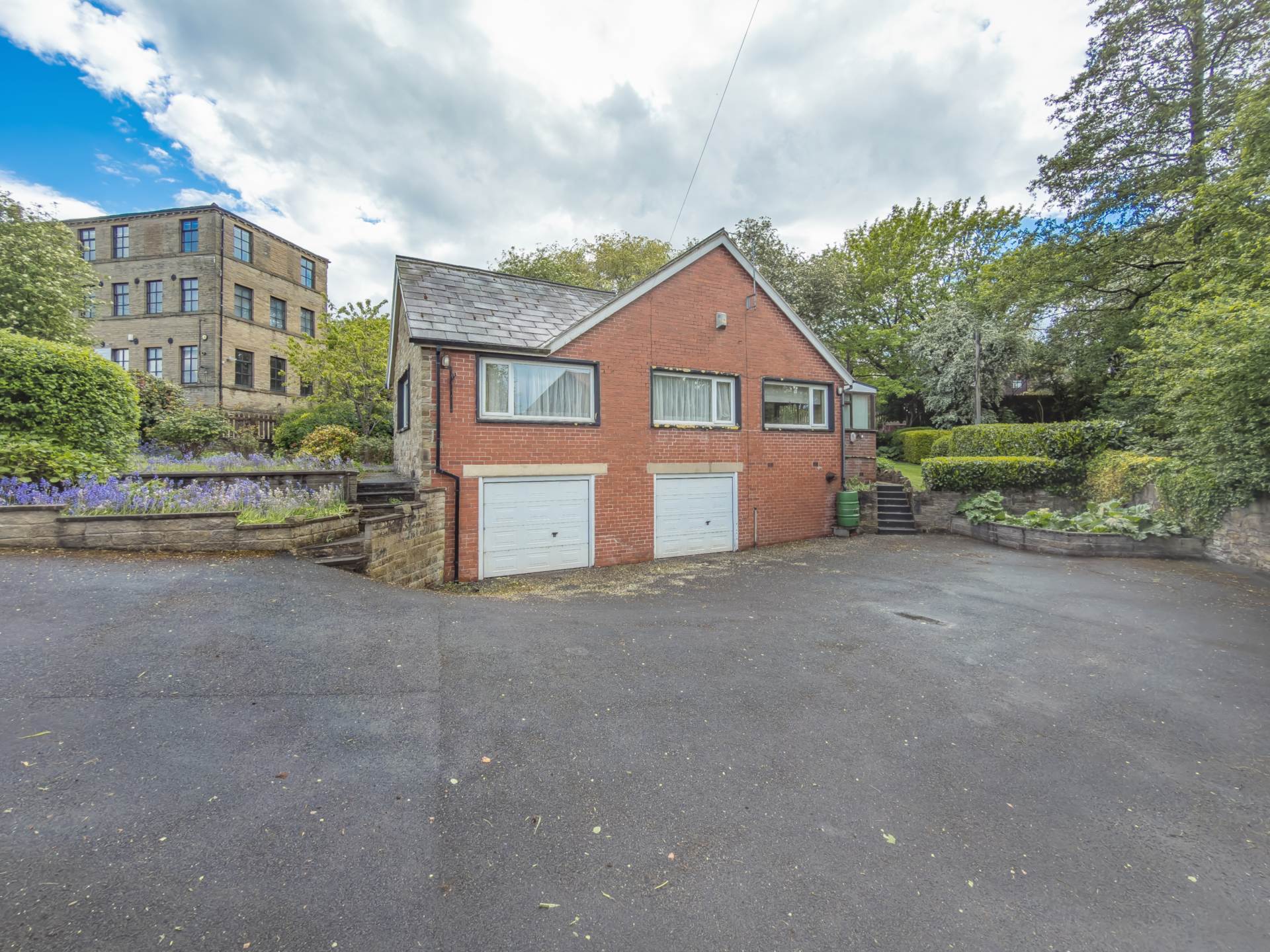 Hare Park Lane, Liversedge, Image 22