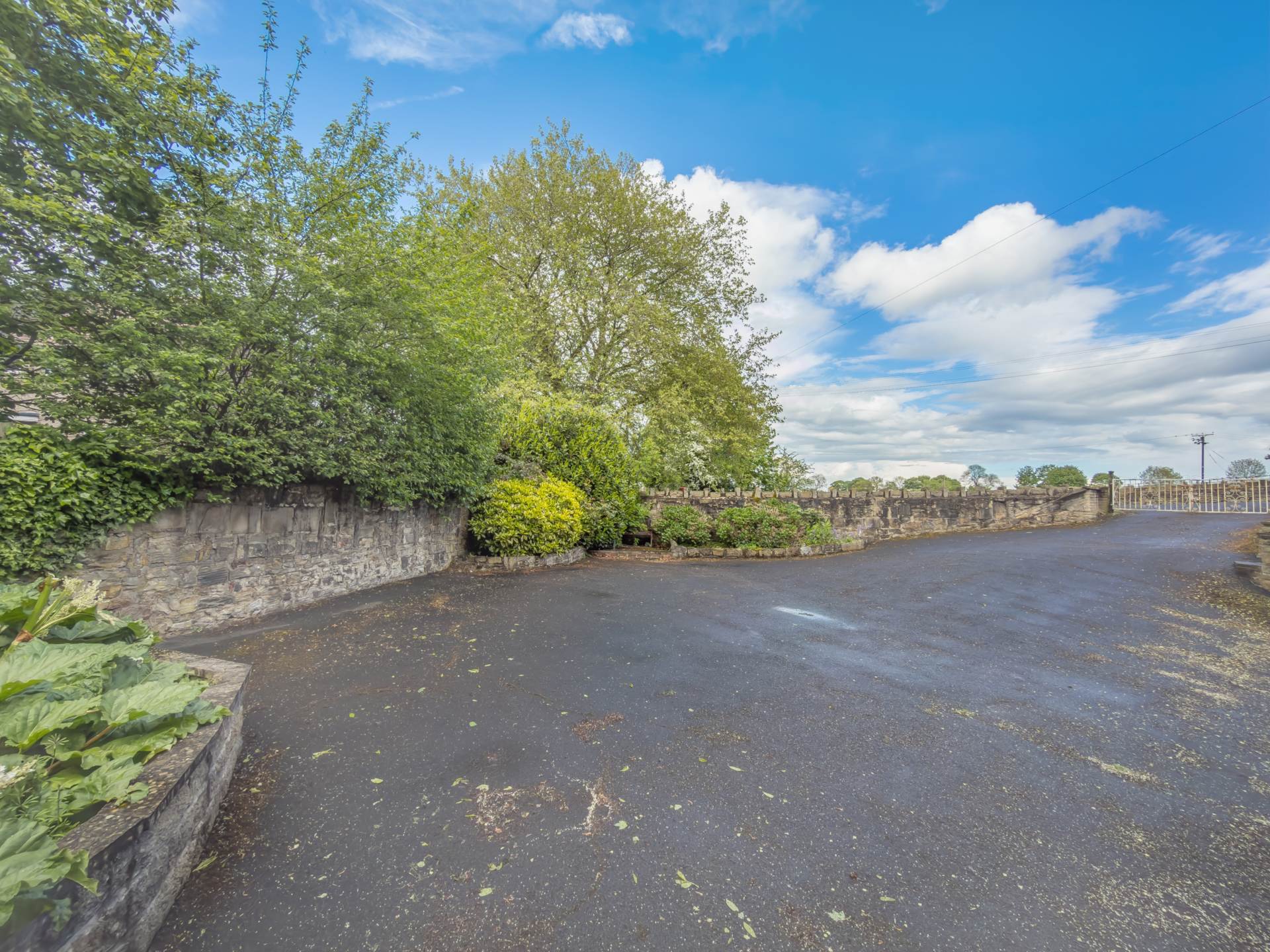 Hare Park Lane, Liversedge, Image 28