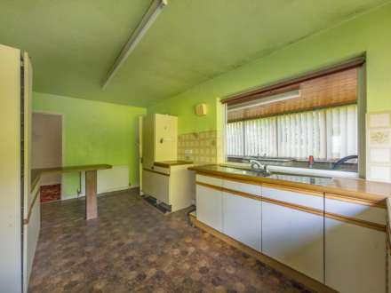 Hare Park Lane, Liversedge, Image 3