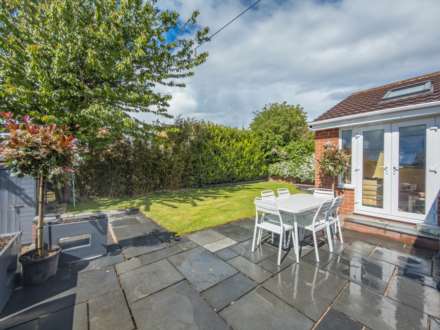 Leeds Road, Birstall, Image 25