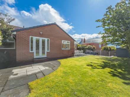 Leeds Road, Birstall, Image 27
