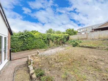 Horner Crescent, Batley, Image 17