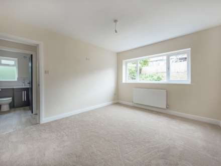 Horner Crescent, Batley, Image 9