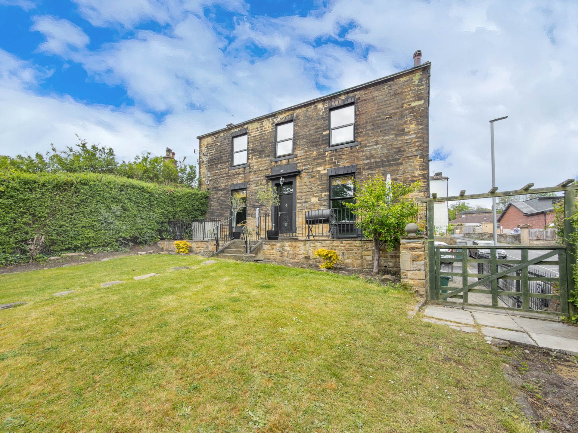 Track Road, Batley, Image 30