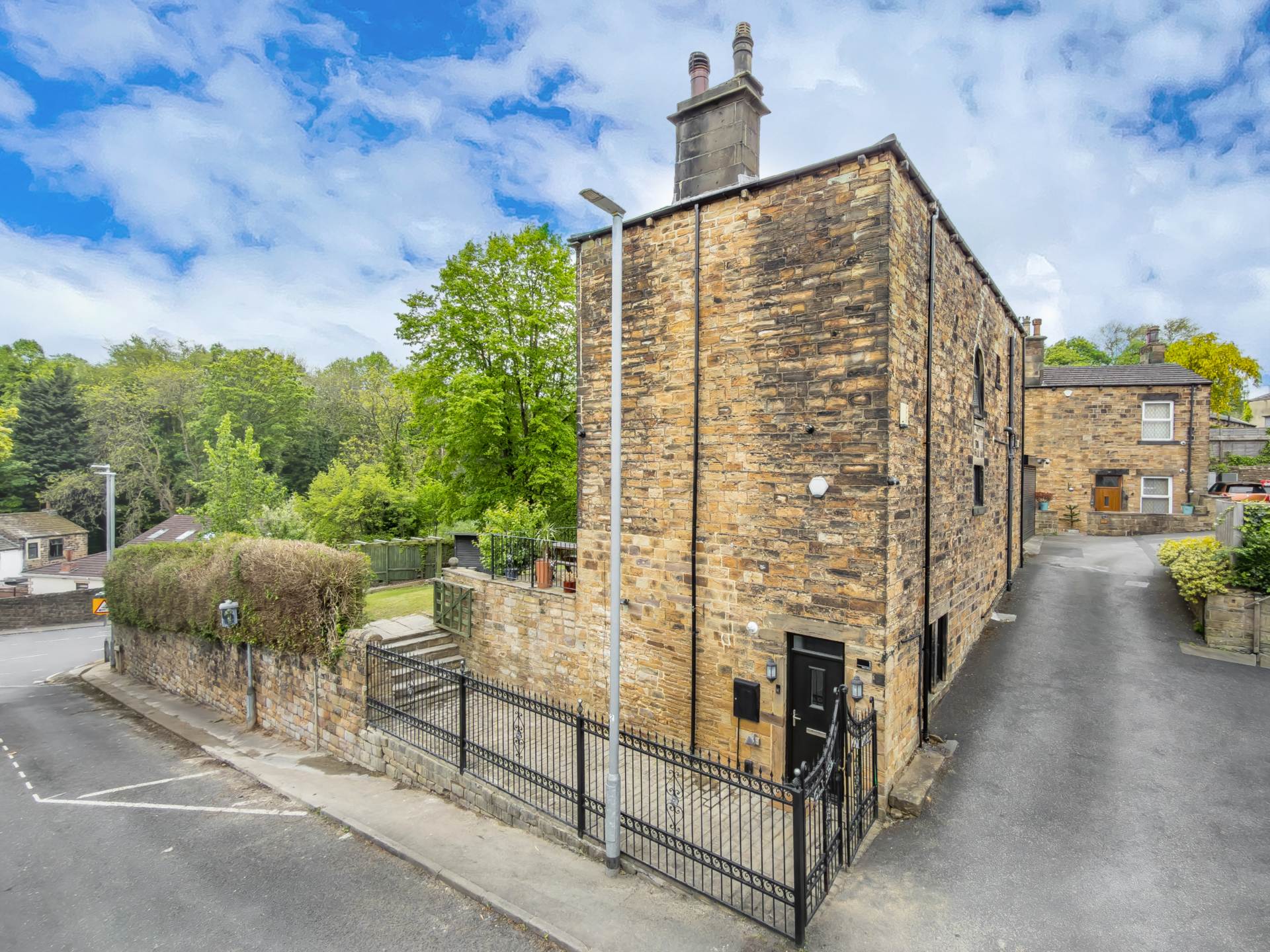 Track Road, Batley, Image 38