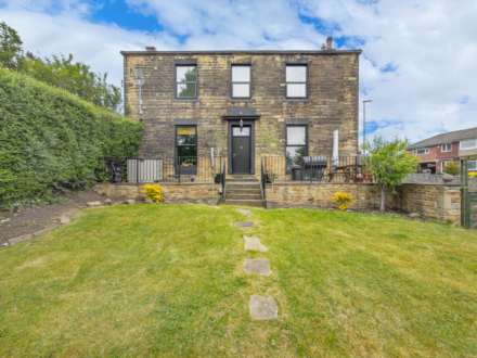 Track Road, Batley