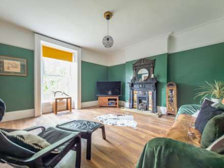 Track Road, Batley, Image 16