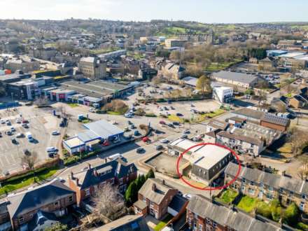Bankfoot Square, Bradford Road, Batley, Image 1