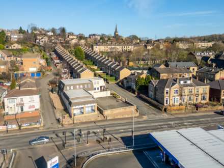 Bankfoot Square, Bradford Road, Batley, Image 2