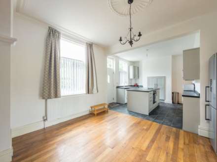 Timothy Lane, Batley, Image 3