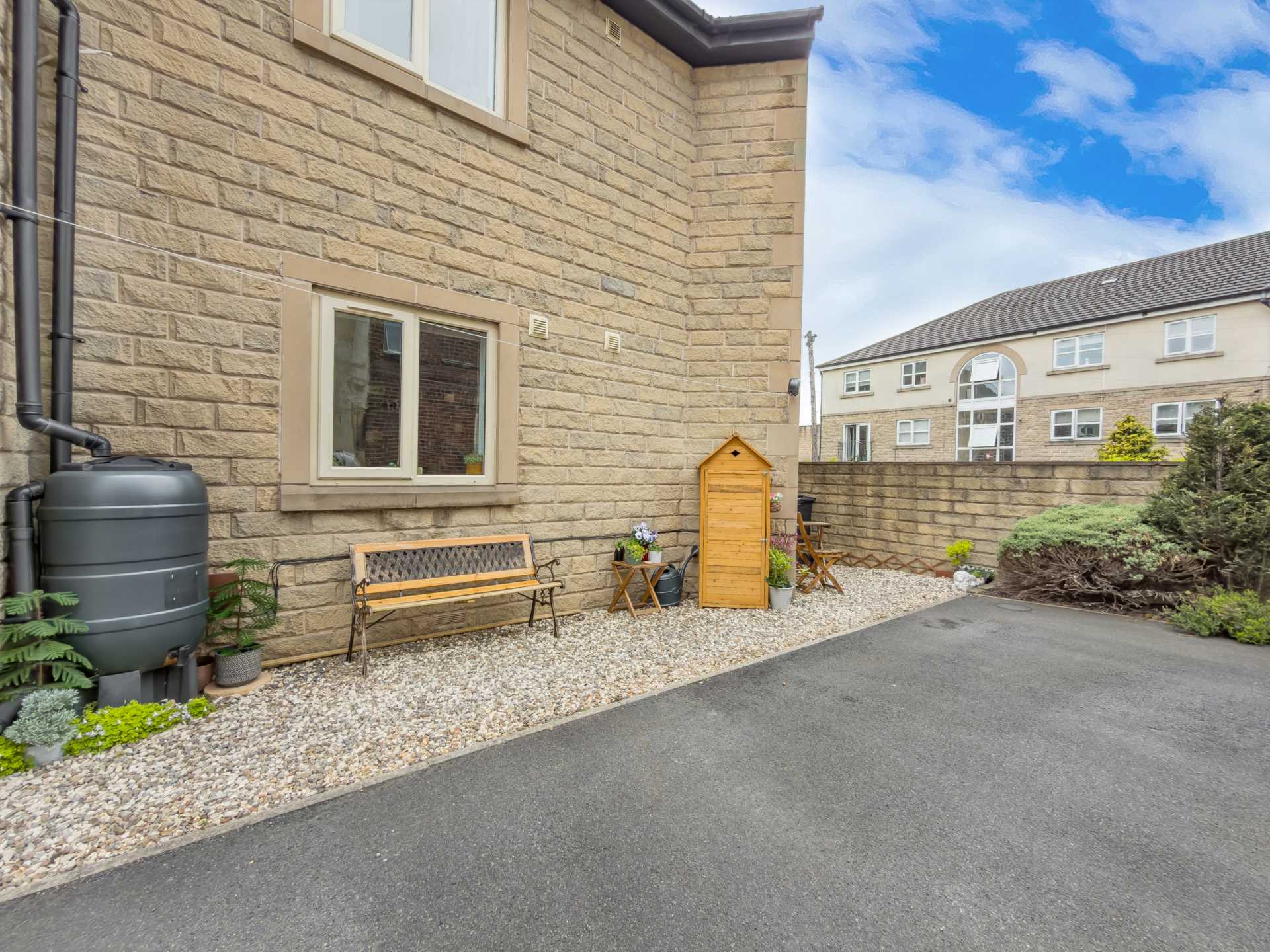 Chapel Mews, Heckmondwike, Image 17