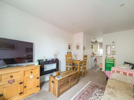 Chapel Mews, Heckmondwike, Image 5