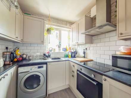 Rochester Road, Batley, Image 3