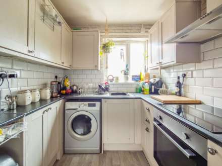 Rochester Road, Batley, Image 5