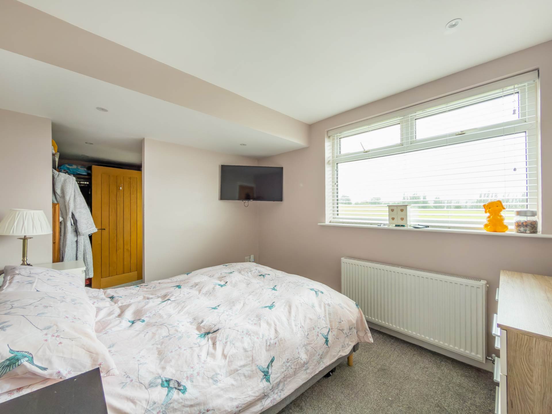 Carlinghow Lane, Batley, Image 17