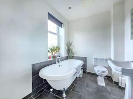 Oxford Road, Gomersal, Image 21