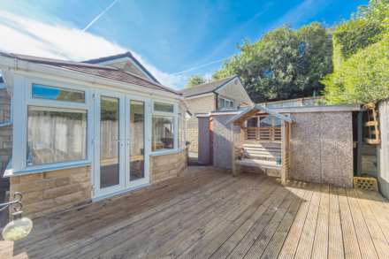 Shibden Drive, Batley, Image 14